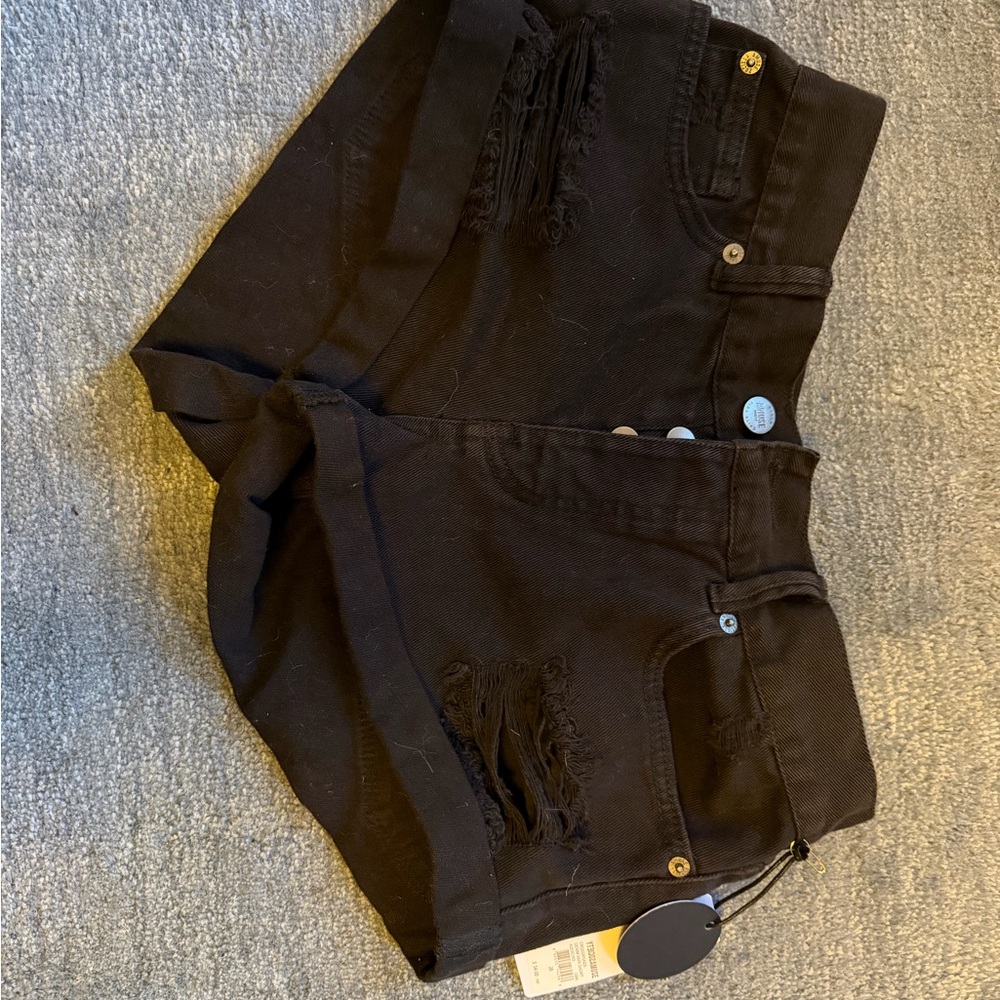 NWOT Amuse Society Black Jean Shorts Sz 26
